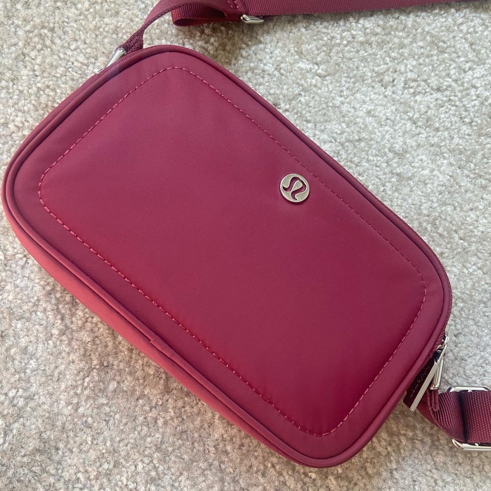 Lululemon camera crossbody bag